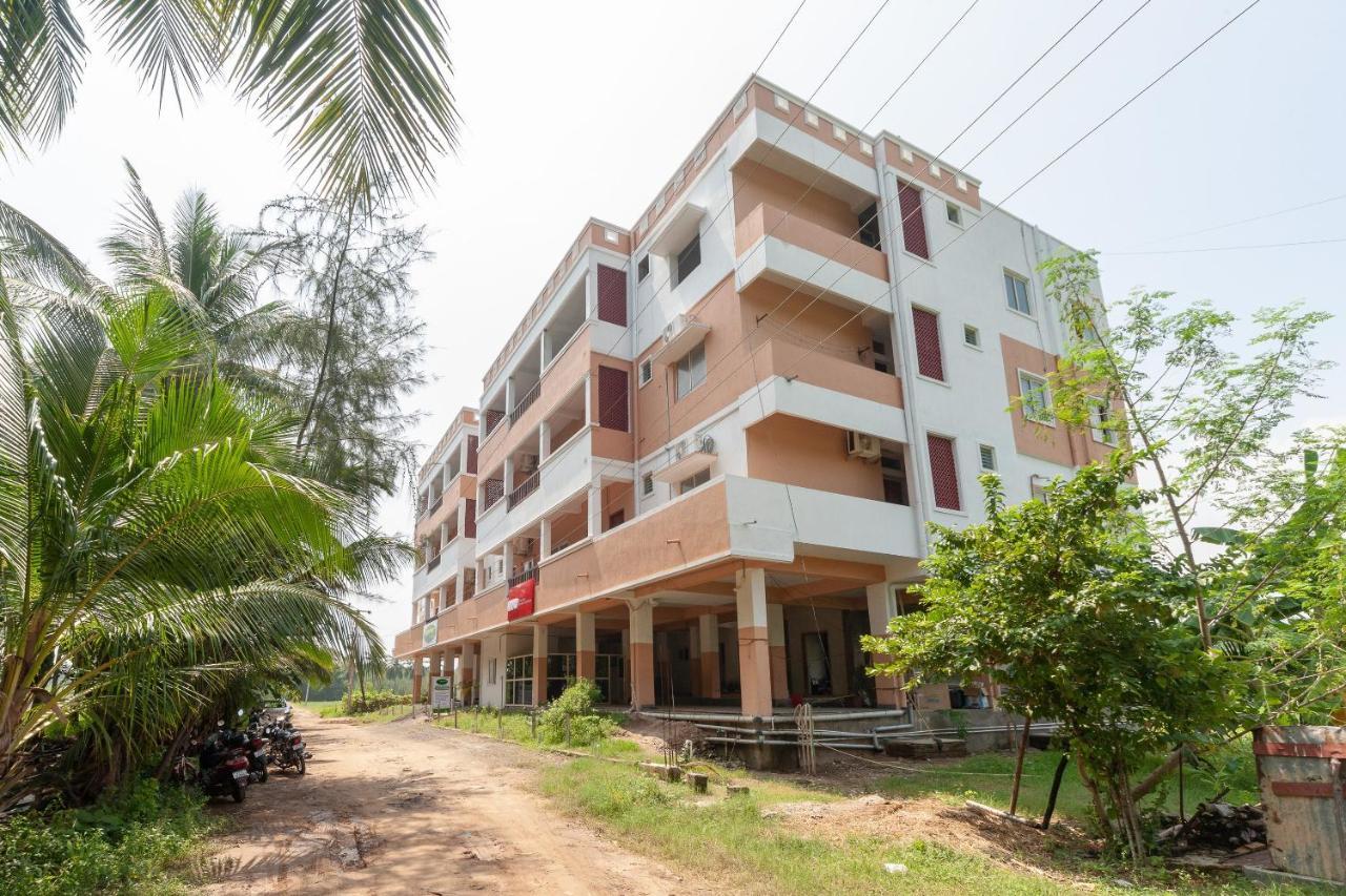 Oyo 19663 Greenways Residential Homestay Purnankuppam Exterior photo